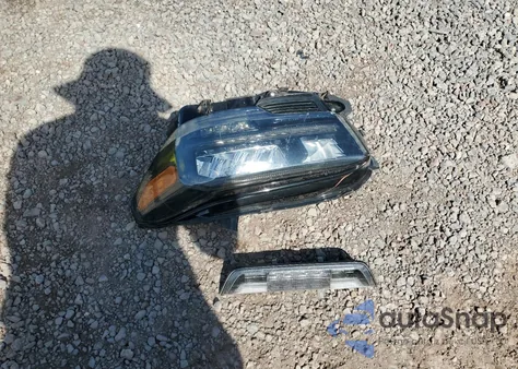 2017 Toyota Tacoma Double Cab из США, поврежденный, VIN 3TMCZ5ANXHM083925